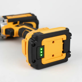 Parafusadeira e Furadeira 2 Baterias 21V Sem Fio Bivolt C/31 Peças 710W de Potência