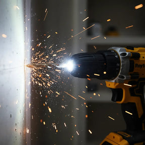 Parafusadeira Furadeira elétrica impacto 21V 2 Baterias Com Maleta e Acessórios Completo 110v/220v